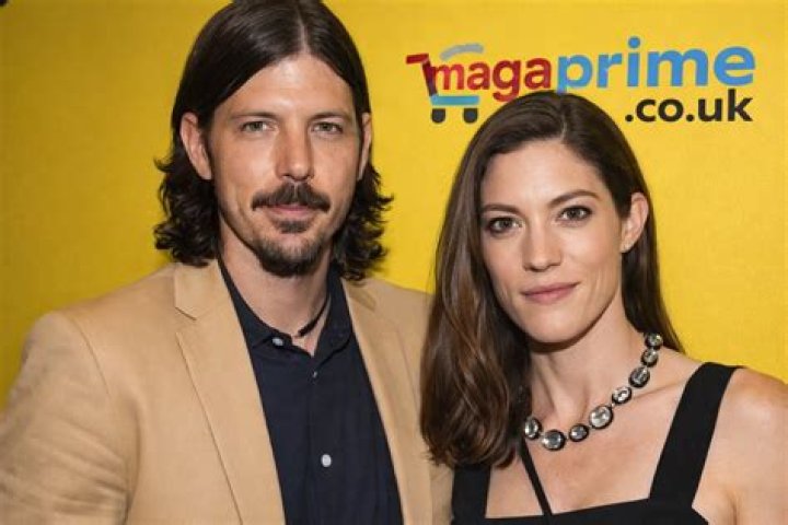 Unveiling The Musical Genius Of Isaac Avett