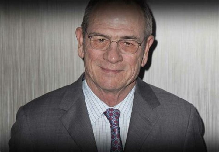 Unveiling Tommy Lee Jones' Hidden Habit